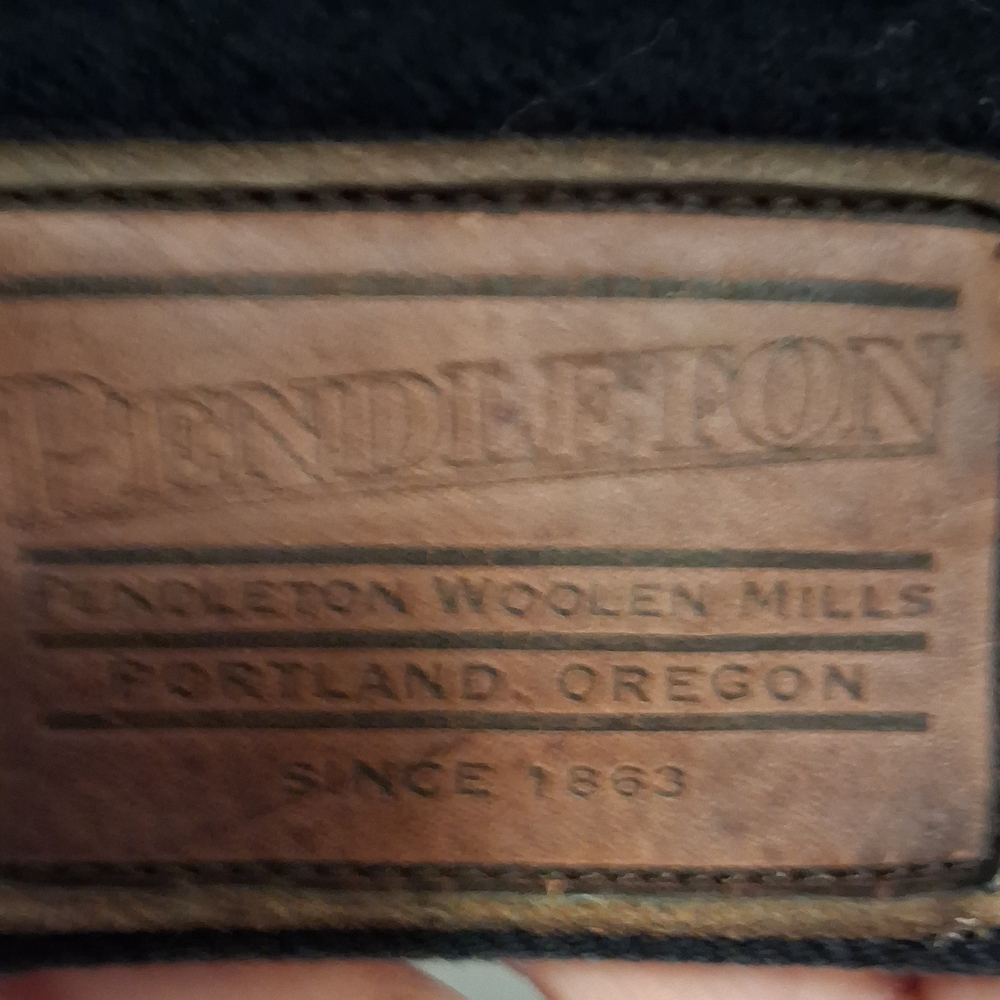 Pendleton Black Denim Vest With Patterned Lining - image 6